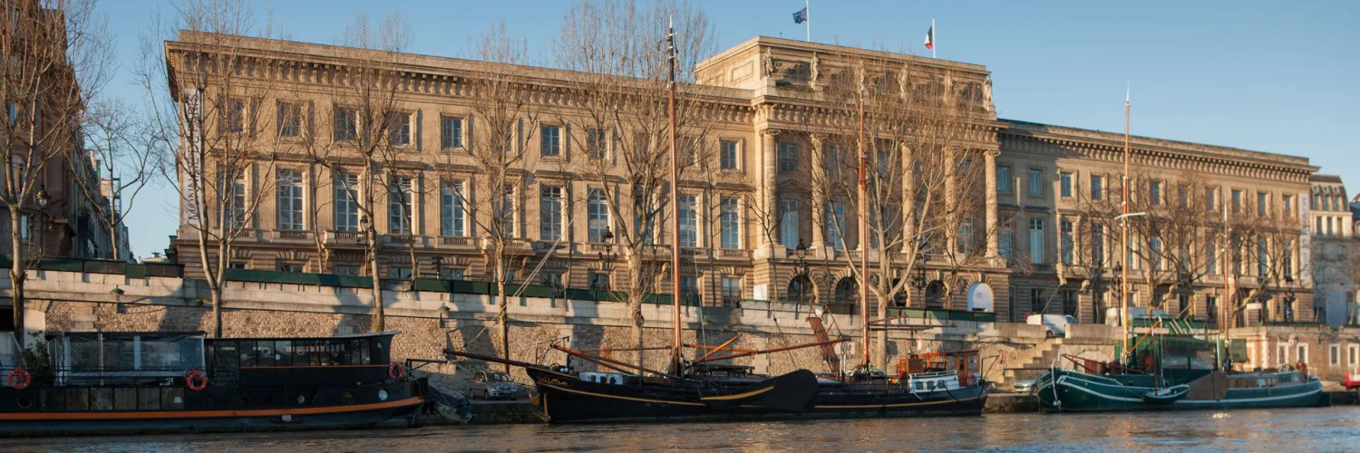 Façade de la Monnaie de Paris